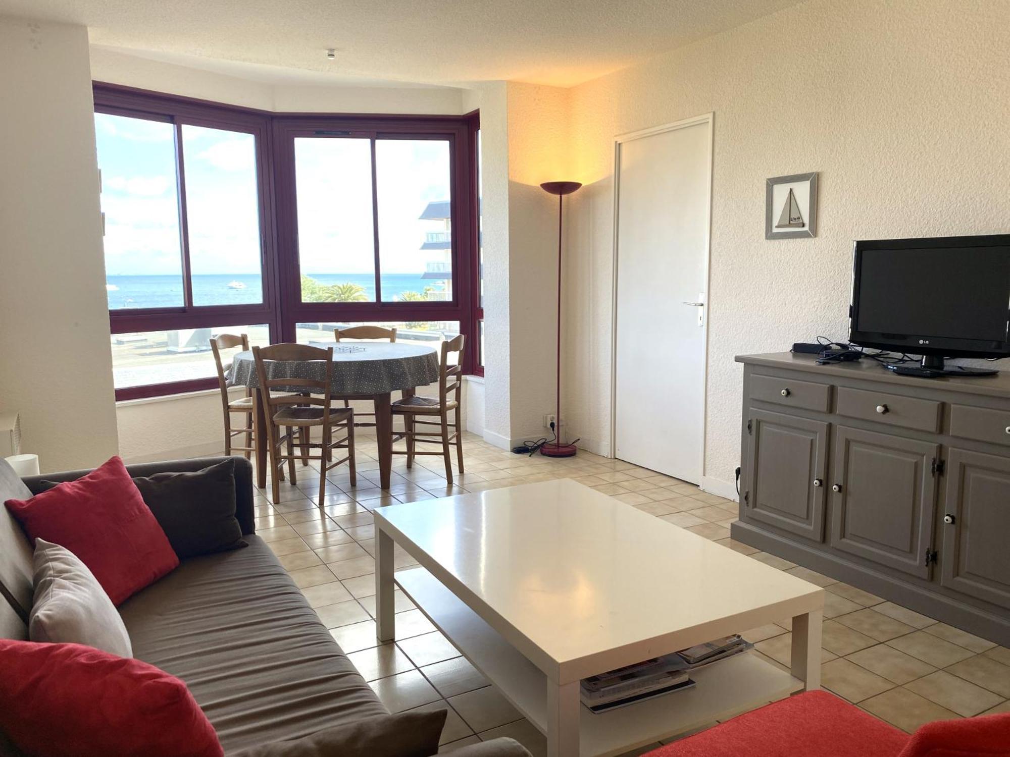 Appartement Vue A 200m De La De Trestraou A - Ref 507 Perros-Guirec